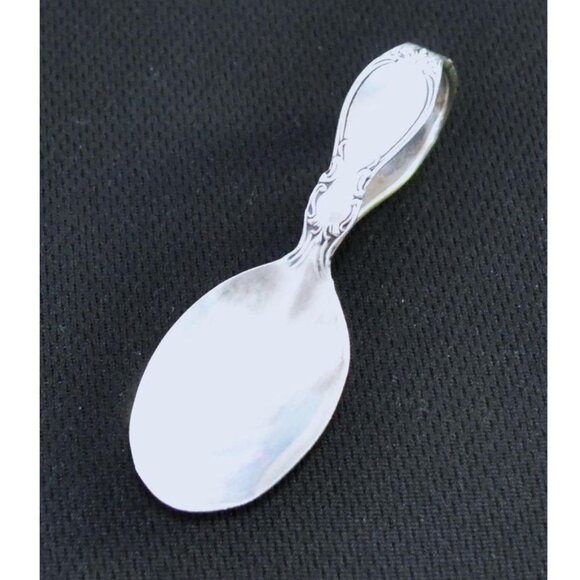 Baby Spoon With Makers Mark Patent Date Shield With R Stamped Sterling - Picture 2 of 3